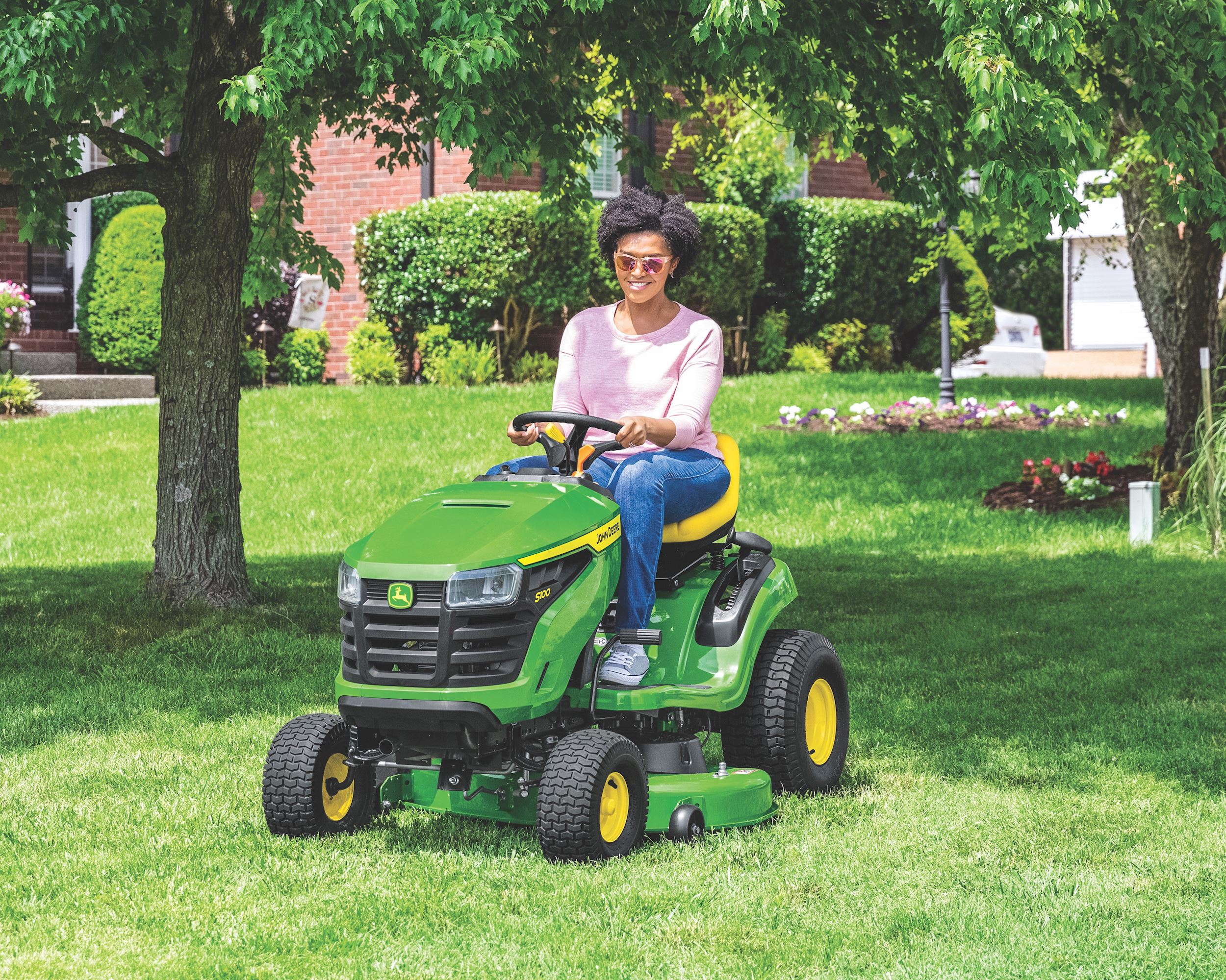 John deere riding mowers best sale near me